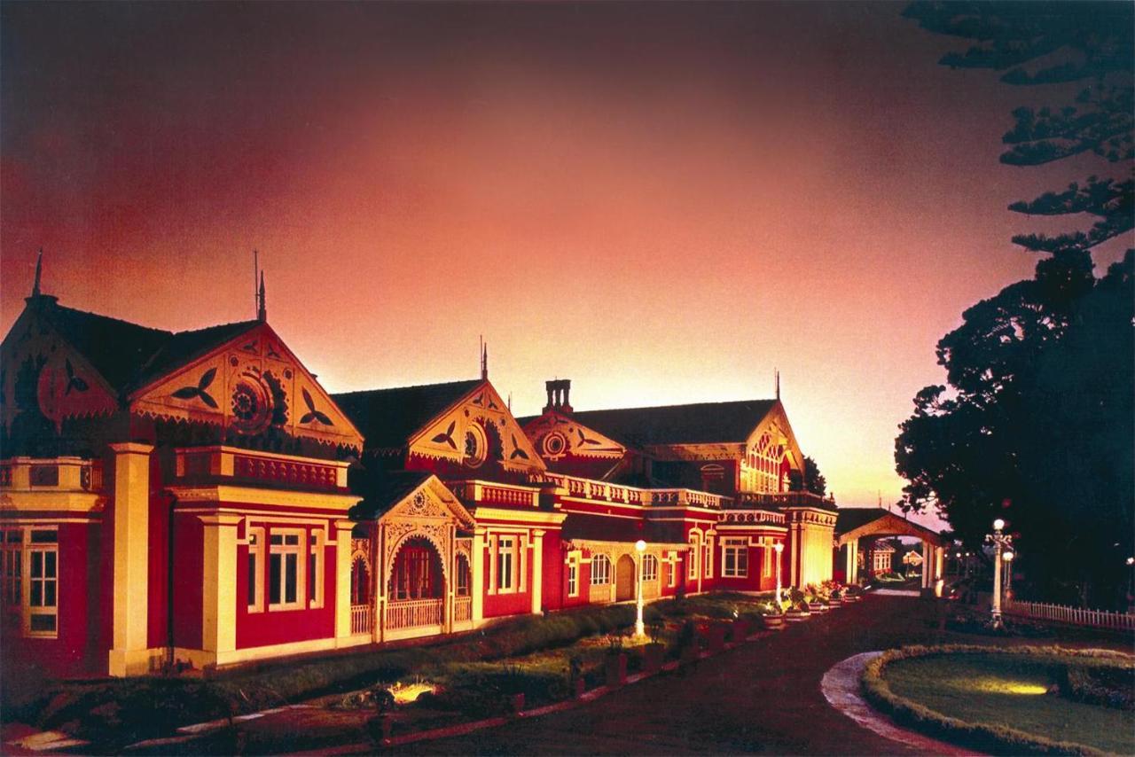 Welcomheritage Fernhills Royal Palace 乌提 外观 照片