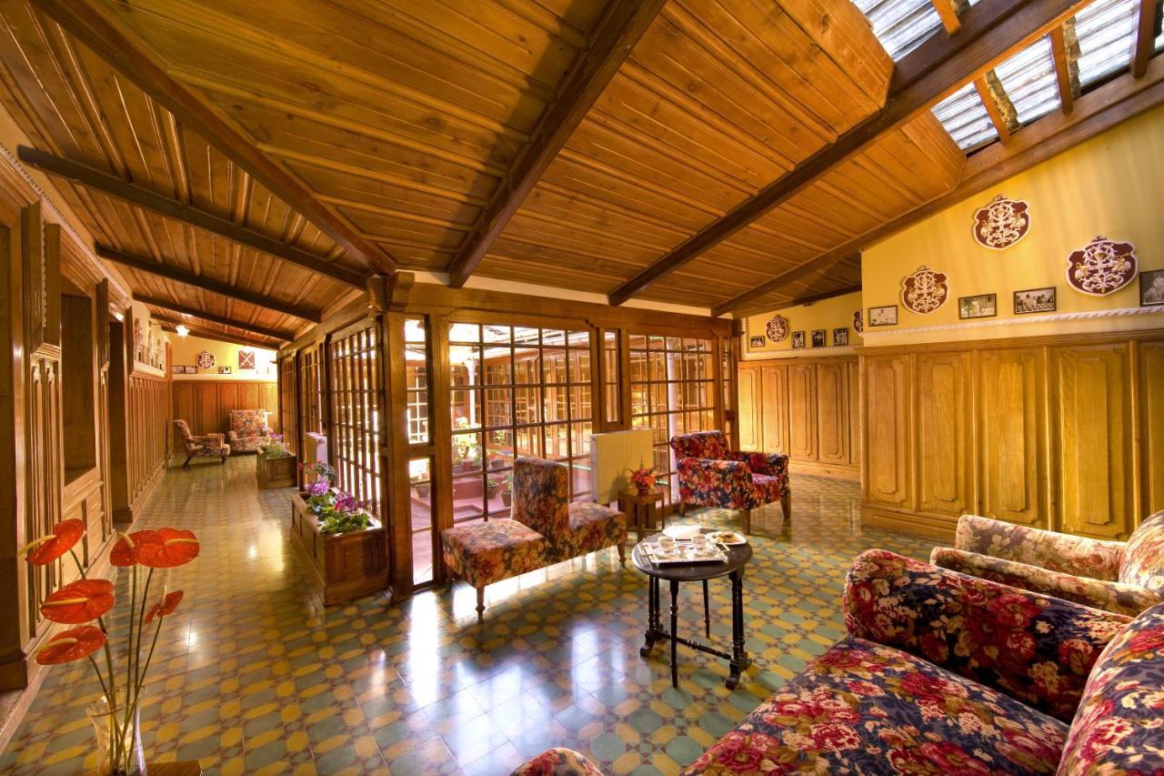 Welcomheritage Fernhills Royal Palace 乌提 外观 照片