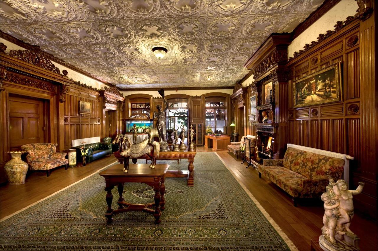 Welcomheritage Fernhills Royal Palace 乌提 外观 照片